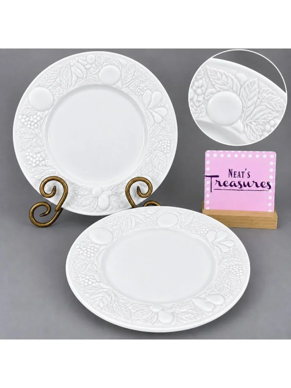Gibson FRUIT Embossed Fruit White Shades Ceramic 10 1/8